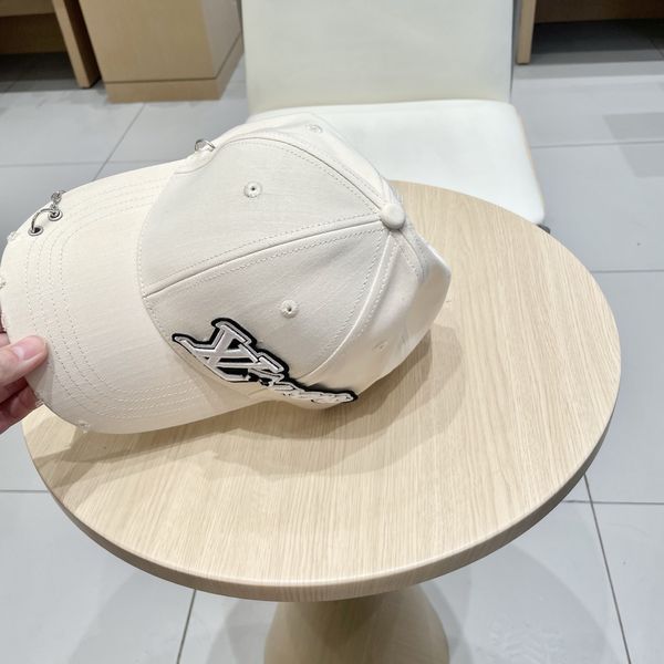 L*ouis V*uitton  Hats Top XX20250411-23