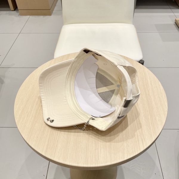 L*ouis V*uitton  Hats Top XX20250411-23