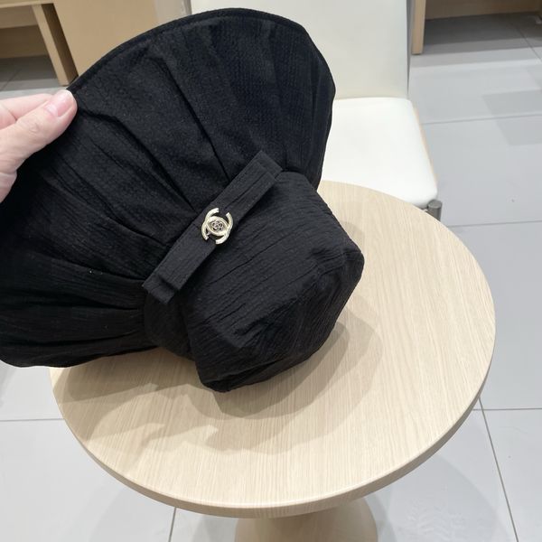 C*hanel  Hats Top XX20250411-24