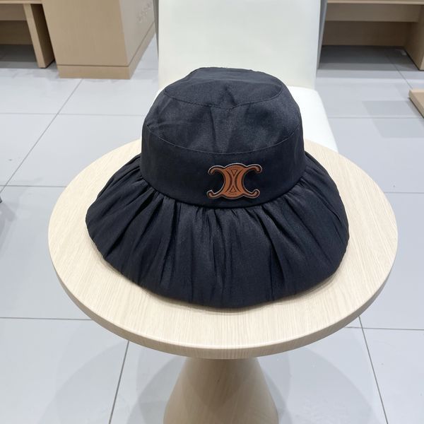 C*eline  Hats Top XX20250411-26