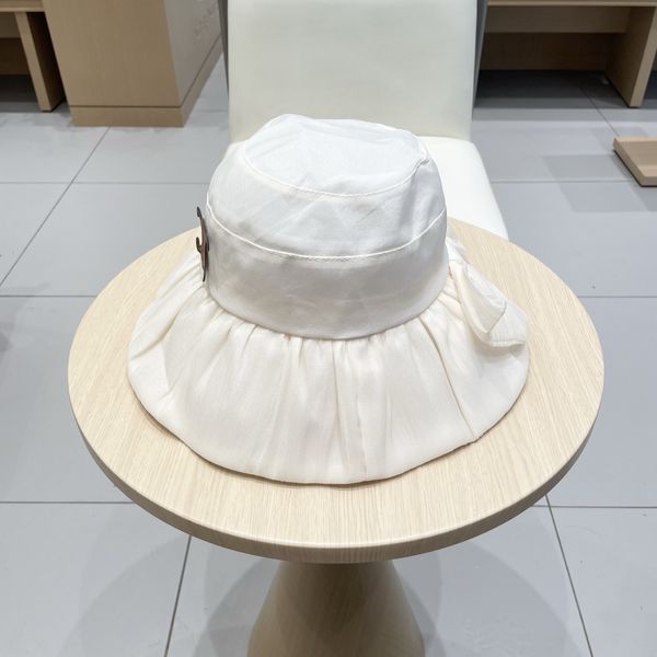 C*eline  Hats Top XX20250411-26