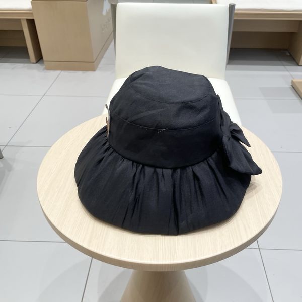 C*eline  Hats Top XX20250411-26