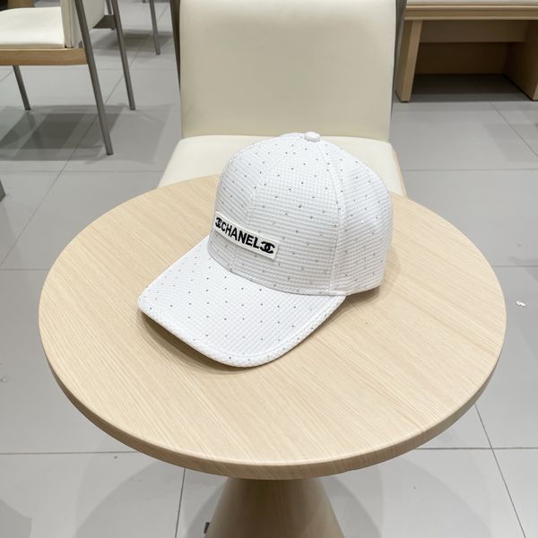 C*hanel  Hats Top XX20250411-30