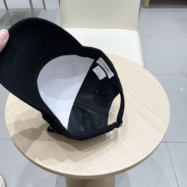 C*eline  Hats Top XX20250411-32