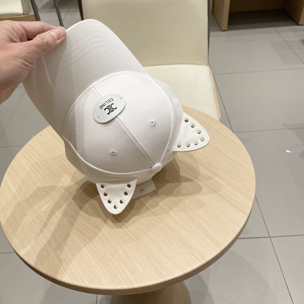 C*eline  Hats Top XX20250411-32