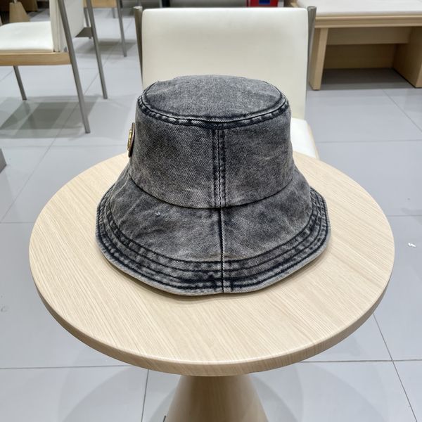 G*ucci  Hats Top XX250411-37