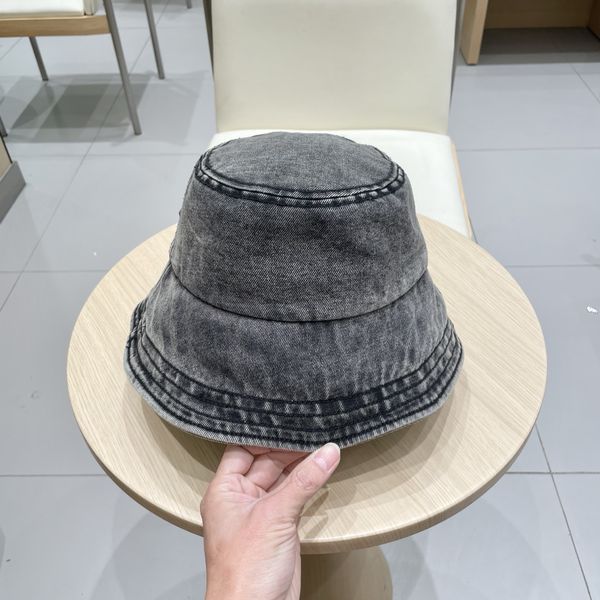 G*ucci  Hats Top XX250411-37