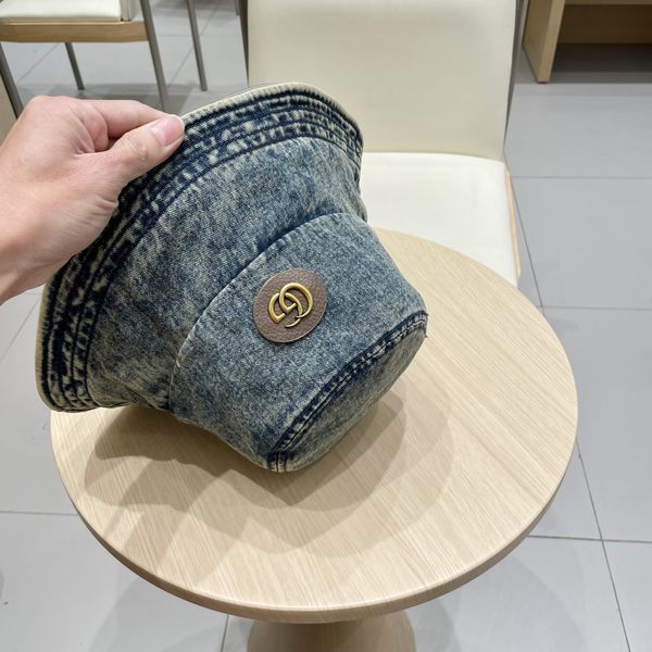 G*ucci  Hats Top XX250411-37