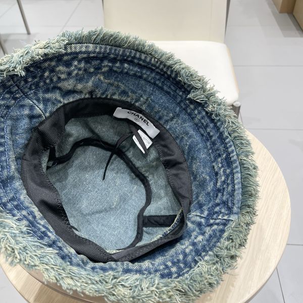 C*hanel  Hats Top XX20250411-39