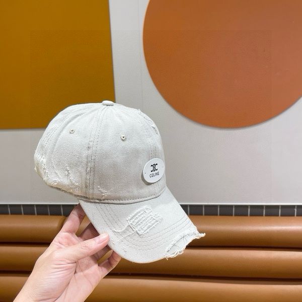 C*eline  Hats Top XX20250411-47