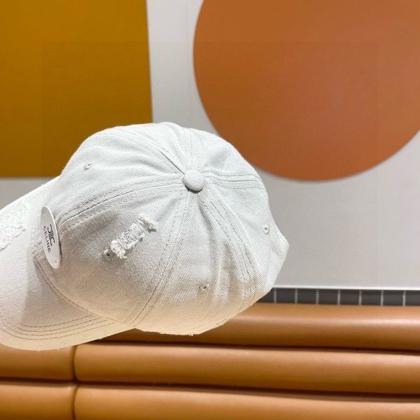 C*eline  Hats Top XX20250411-47