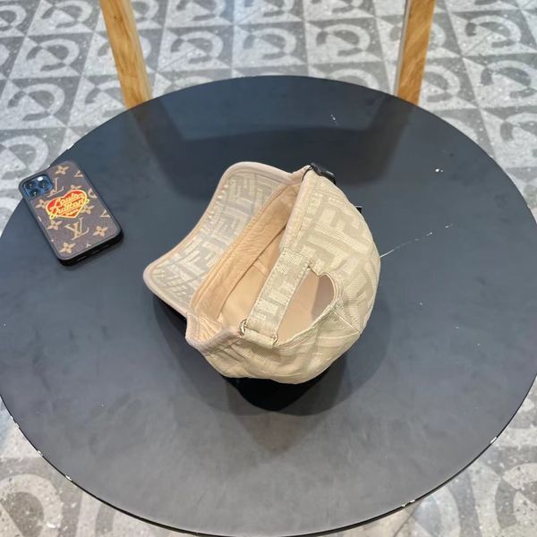 F*endi  Hats Top XX250410-50