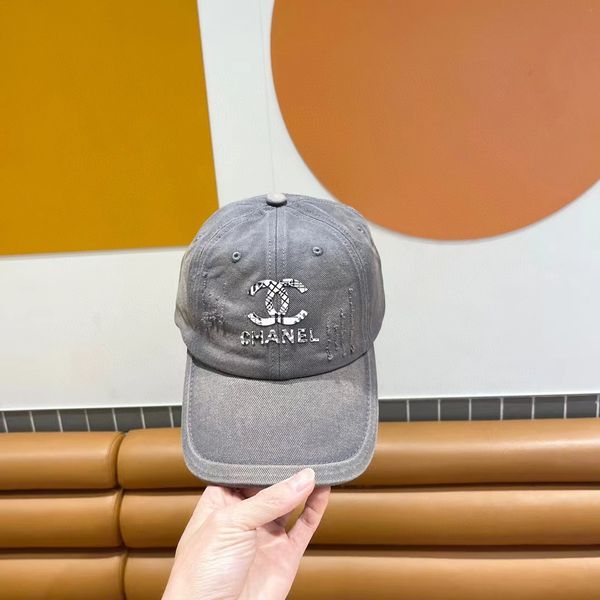 C*hanel  Hats Top XX20250411-51