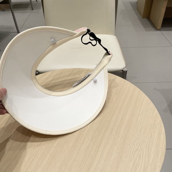 C*hanel  Hats Top XX20250411-57