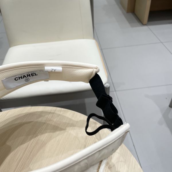 C*hanel  Hats Top XX20250411-57