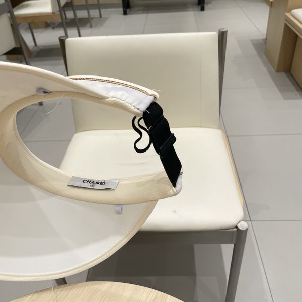 C*hanel  Hats Top XX20250411-57