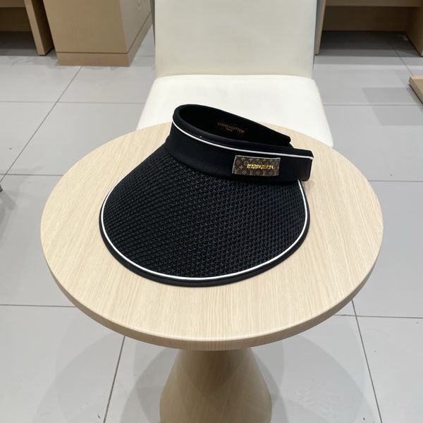 L*ouis V*uitton  Hats Top XX20250411-58