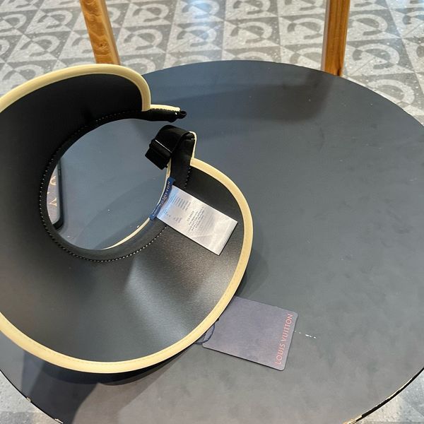 L*ouis V*uitton  Hats Top XX20250411-61