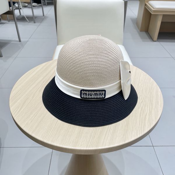 M*iuMiu  Hats Top XX20250411-64