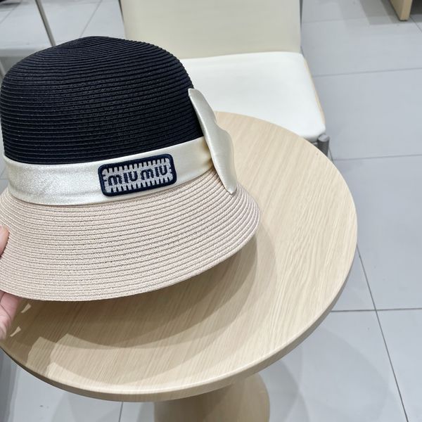 M*iuMiu  Hats Top XX20250411-64
