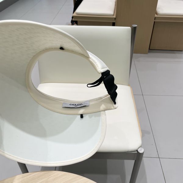 C*hanel  Hats Top XX20250412-6