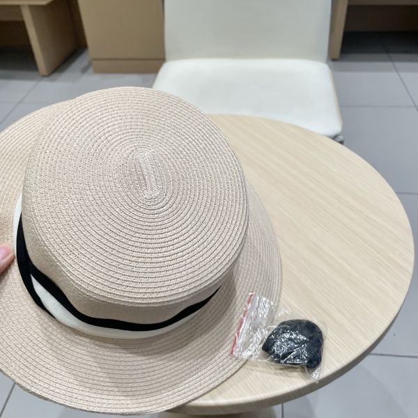 C*hanel  Hats Top XX20250413-18