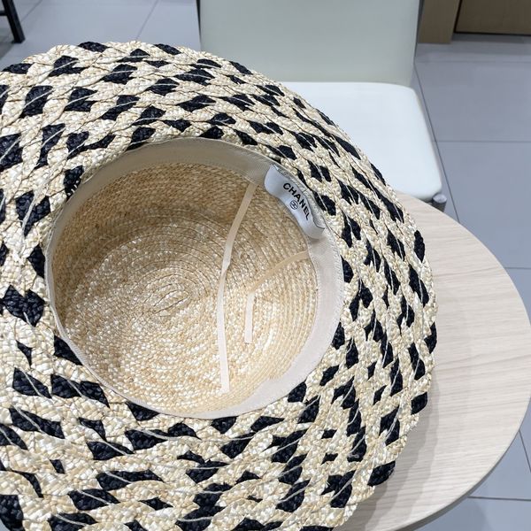 C*hanel  Hats Top XX20250413-23