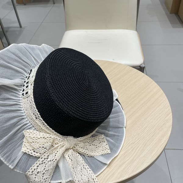 M*iuMiu  Hats Top XX20250413-26