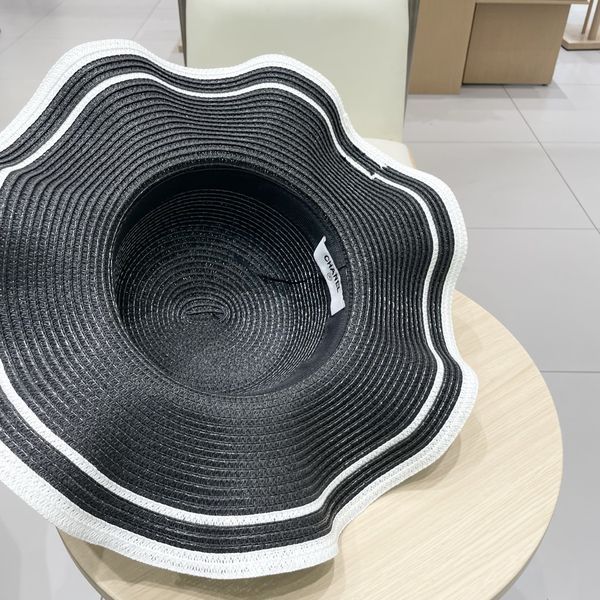 C*hanel  Hats Top XX20250413-28