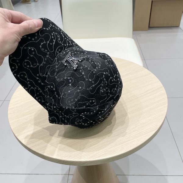 L*ouis V*uitton Hats Top XX250413-32