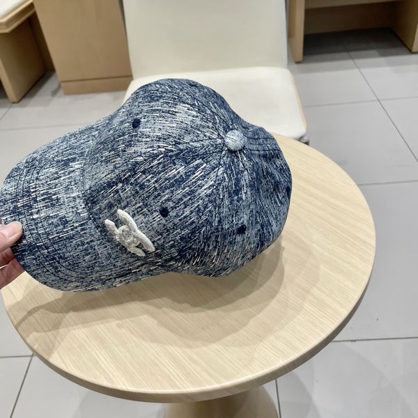 C*hanel  Hats Top XX20250413-39