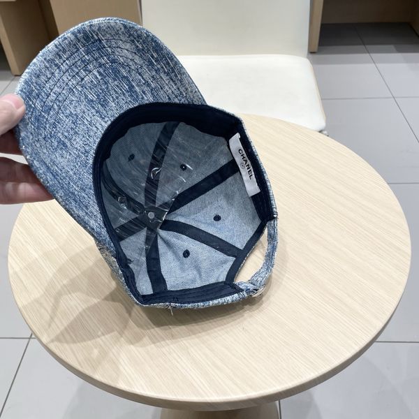 C*hanel  Hats Top XX20250413-39