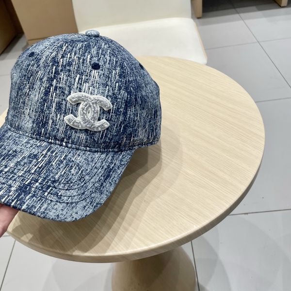 C*hanel  Hats Top XX20250413-39