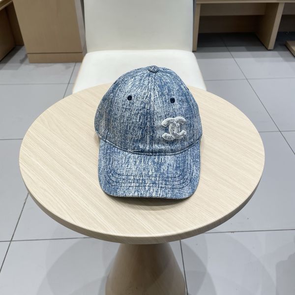 C*hanel  Hats Top XX20250413-39