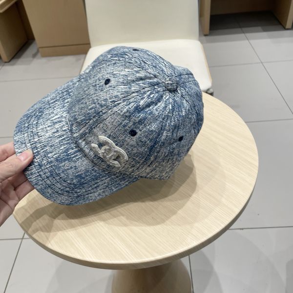 C*hanel  Hats Top XX20250413-39