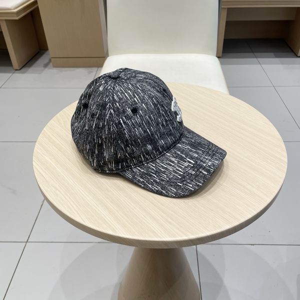 C*hanel  Hats Top XX20250413-39