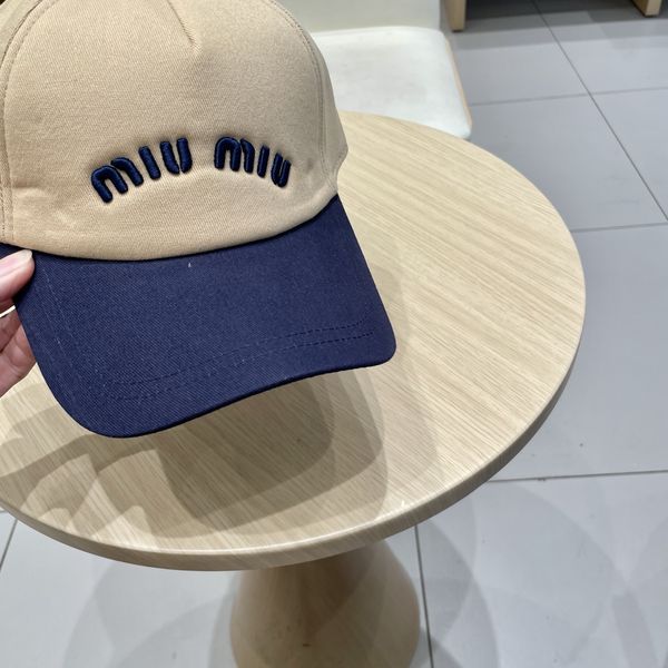 M*iuMiu  Hats Top XX20250413-42