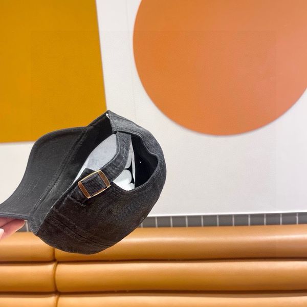 C*hanel  Hats Top XX20250413-49