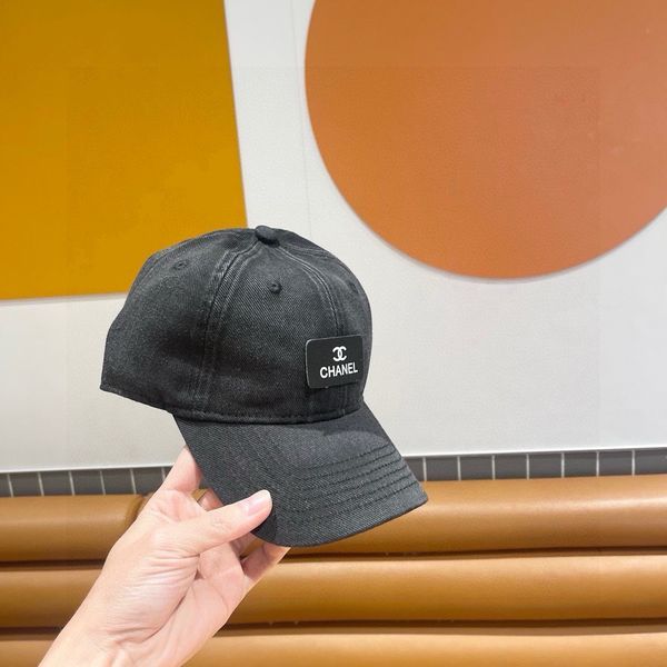 C*hanel  Hats Top XX20250413-49