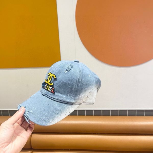 C*hanel  Hats Top XX20250413-50