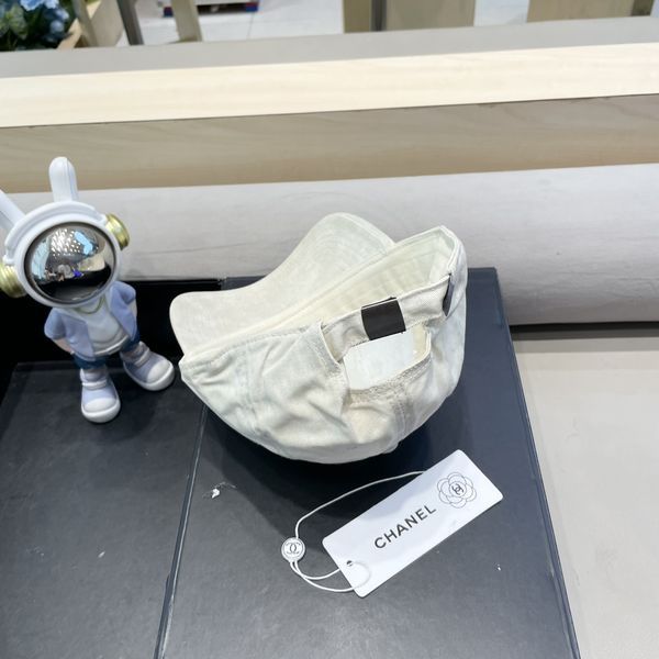 C*hanel  Hats Top XX20250413-51