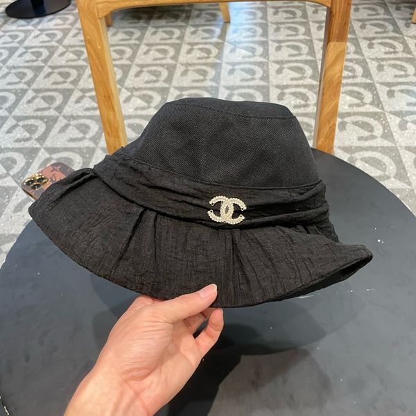 C*hanel  Hats Top XX20250413-57