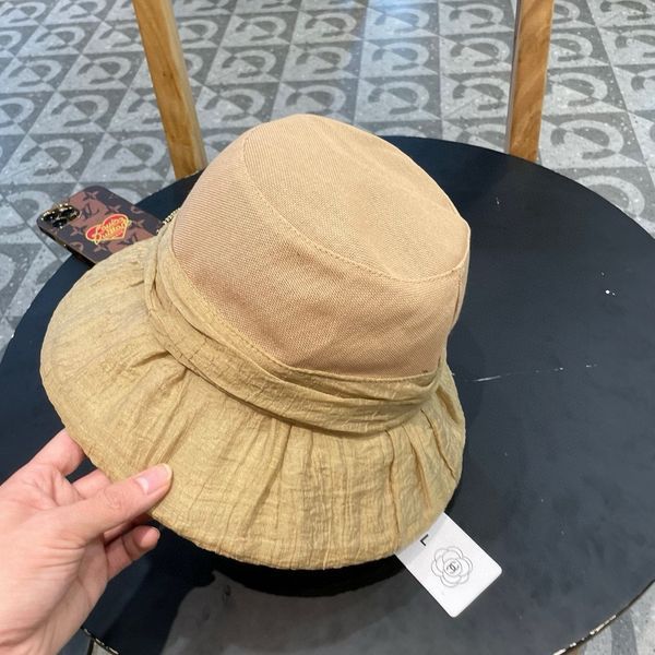 C*hanel  Hats Top XX20250413-57