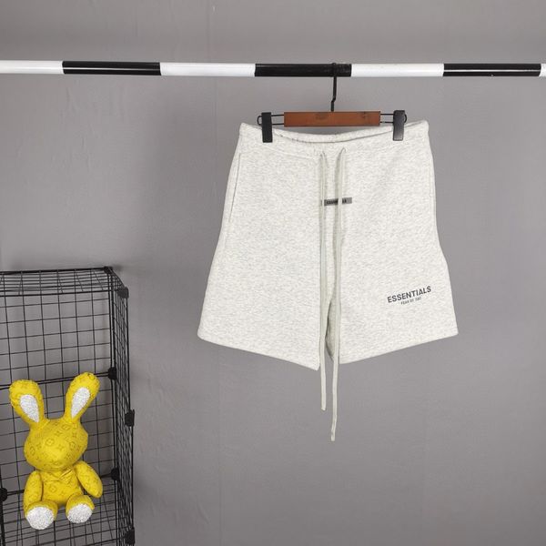 E*SSENTIALS Shorts Quality SONE 20250414-124