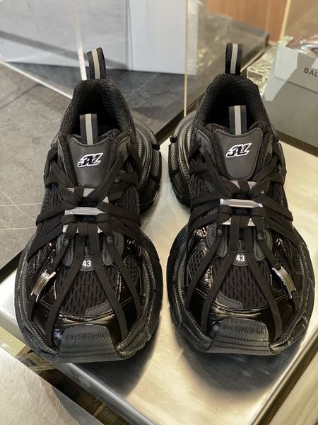 B*alenciaga Sneaker Low RR 20250416-2