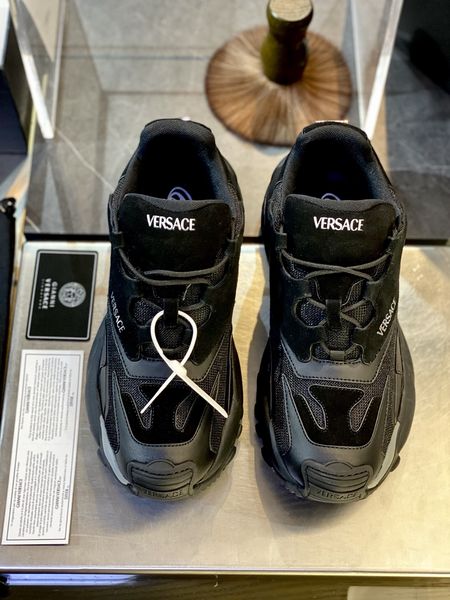 V*ersace Top  Sneaker Low RR 20250416-57