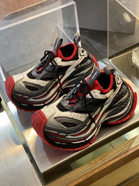 B*alenciaga Sneaker Low RR 20250416-112