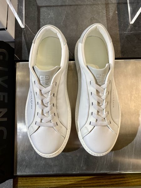 G*ivenchy Top Sneaker Low RR 20250416-132