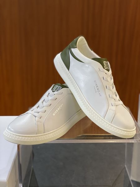 G*ivenchy Top Sneaker Low RR 20250416-135