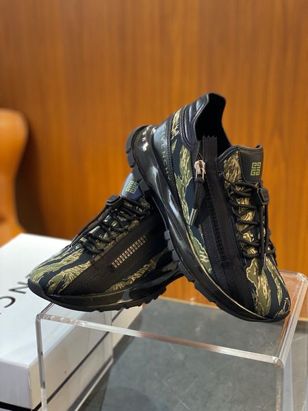 G*ivenchy Top Sneaker Low RR 20250416-138